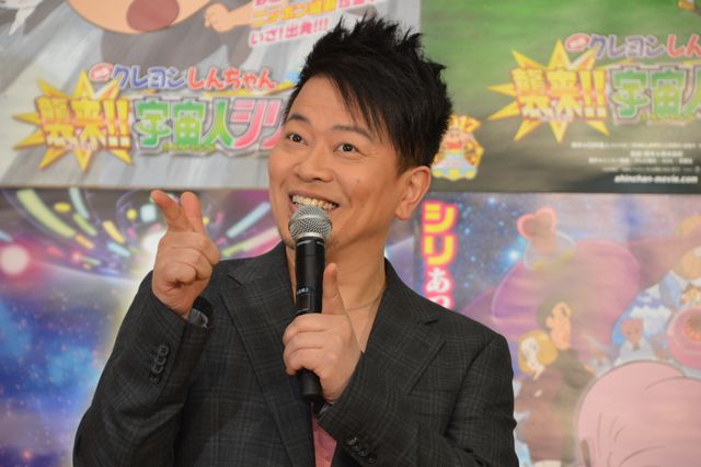 スピード感のあるケツだ……！『映画クレヨンしんちゃん　襲来!! 宇宙人シリリ』公開アフレコイベントフォトギャラリー（4枚目）