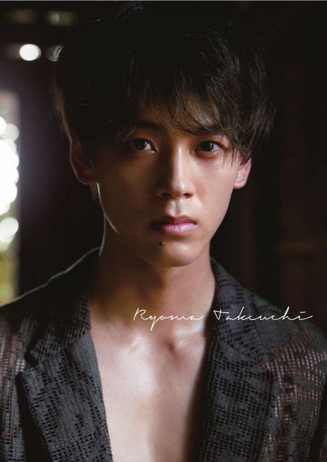 竹内涼真の真っすぐな瞳！「竹内涼真写真展 unreleaced -photo by Akinori Ito-」ビジュアル（4枚目）