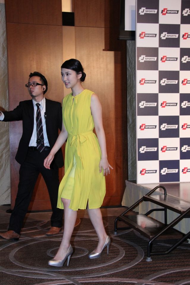 武井咲登壇！「J SPORTS」の新CM発表会フォトギャラリー（10枚目）