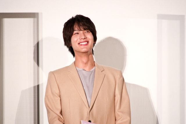 中川大志、笑顔が超絶爽やか!!『ジョゼと虎と魚たち』公開記念舞台あいさつ（12枚目）