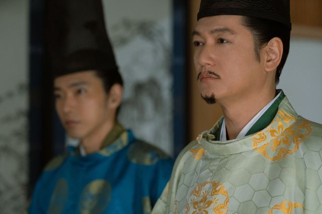 道兼がブチ切れ！兼家に衝撃の一言「光る君へ」第14回場面写真（8枚目）