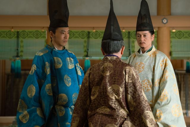 道兼がブチ切れ！兼家に衝撃の一言「光る君へ」第14回場面写真（12枚目）