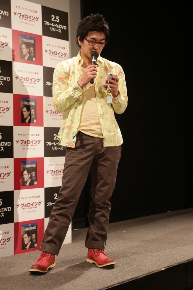 ノブコブ吉村、月給は最高280万円！海外ドラマ「ザ・フォロイング＜ファースト・シーズン＞」のブルーレイ＆DVD発売記念イベント　フォトギャラリー（8枚目）