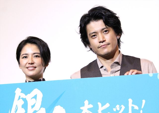 小栗旬、まさかの「楽しかったことほとんどね～なぁ」映画『銀魂』大阪舞台あいさつ（8枚目）