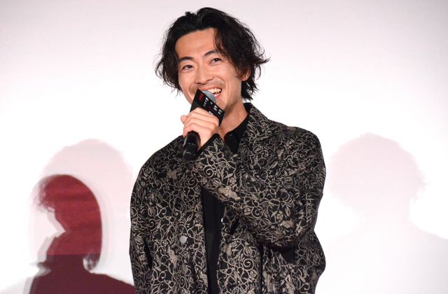 井浦新、私服で予告なしの登場！高橋一生らと『岸辺露伴は動かない　懺悔室』大ヒット御礼舞台挨拶（15枚目）