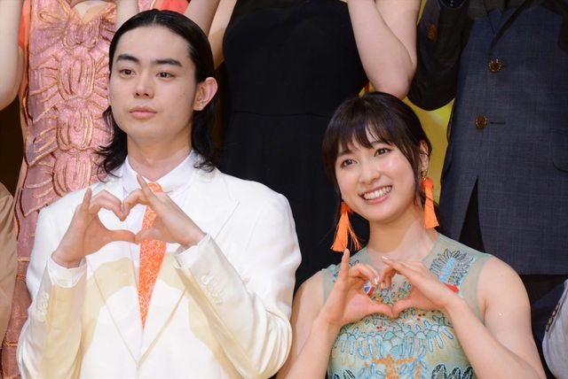 菅田将暉×土屋太鳳がランウェイに！『となりの怪物くん』イベント（5枚目）