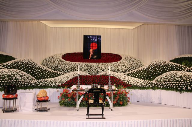 蜷川実花、父・蜷川幸雄さんは「一番尊敬する人」　画像ギャラリー（11枚目）