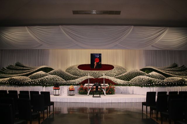 蜷川実花、父・蜷川幸雄さんは「一番尊敬する人」　画像ギャラリー（14枚目）