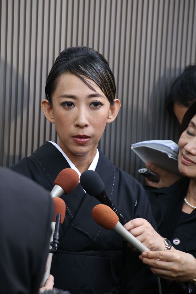 蜷川実花、父・蜷川幸雄さんは「一番尊敬する人」　画像ギャラリー（17枚目）