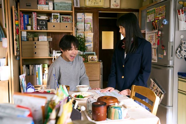 阿部サダヲ＆芦田愛菜の親子ショット！『はたらく細胞』新場面写真＜全7点＞：フォトギャラリー