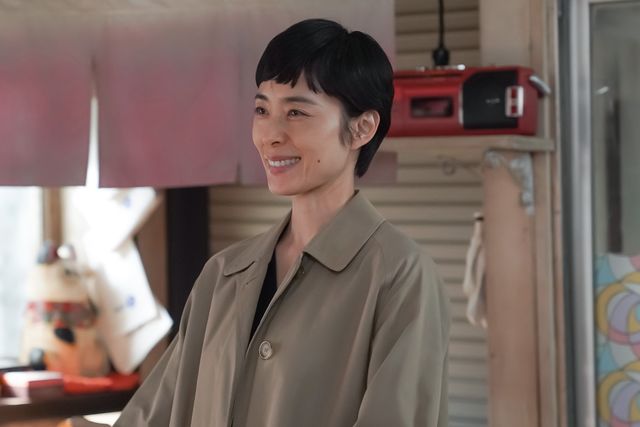 涙ながらに…「カムカムエヴリバディ」第101回の場面写真（5枚目）