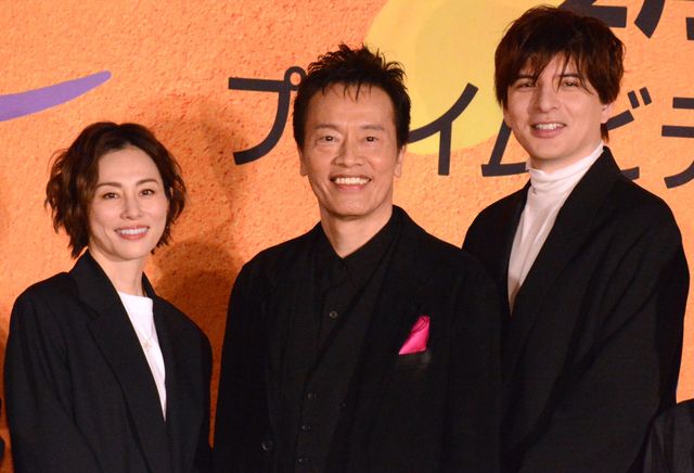 米倉涼子、映画『エンジェルフライト』完成披露で久々公の場“エンジェルハース”メンバーと登壇（12枚目）