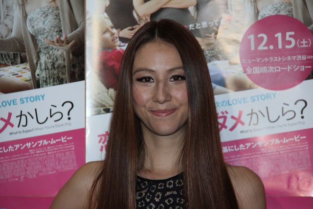 カリスマママモデルの道端カレン、ステップファザーに求める条件は精神性が高い人　画像ギャラリー（9枚目）