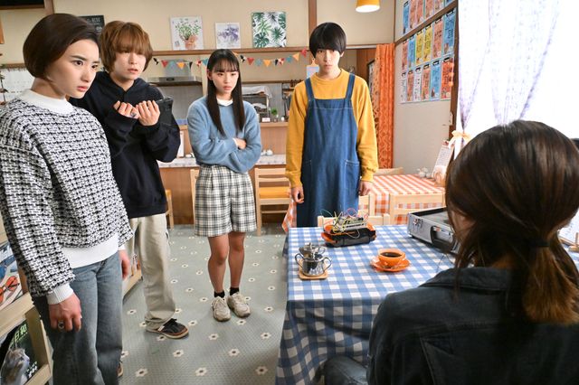 「仮面ライダーガッチャード」宝太郎＆りんねがW変身！第20話場面カット（5枚目）