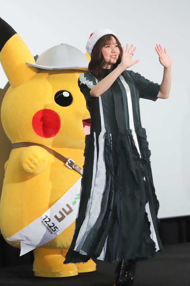 上白石萌歌がピカチュウと笑顔！『劇場版ポケットモンスター　ココ』完成披露試写会：フォトギャラリー