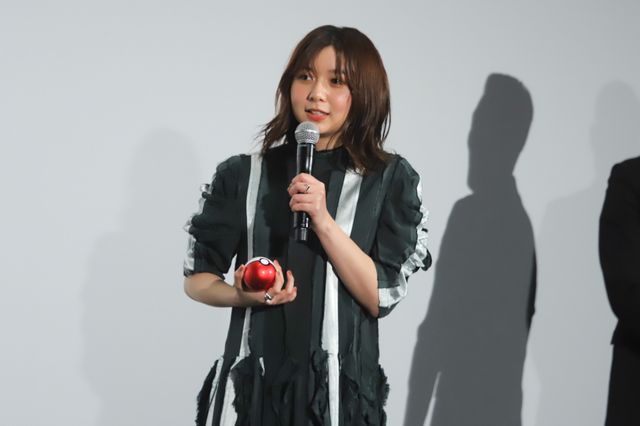 上白石萌歌がピカチュウと笑顔！『劇場版ポケットモンスター　ココ』完成披露試写会（12枚目）