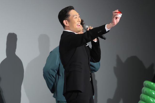 上白石萌歌がピカチュウと笑顔！『劇場版ポケットモンスター　ココ』完成披露試写会（14枚目）