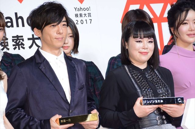 高橋一生がこ～んな笑顔に！「Yahoo!検索大賞 2017」発表会（2枚目）