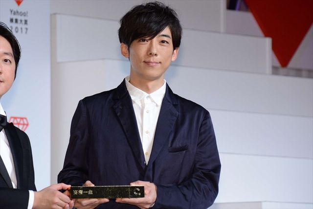 高橋一生がこ～んな笑顔に！「Yahoo!検索大賞 2017」発表会（22枚目）