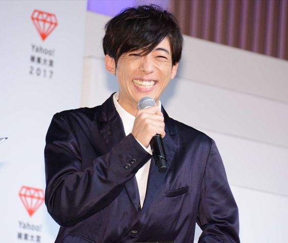 高橋一生がこ～んな笑顔に！「Yahoo!検索大賞 2017」発表会（33枚目）