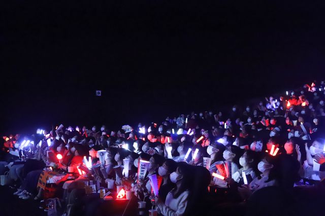 映画『THE FIRST SLAM DUNK』応援上映の様子（4枚目）