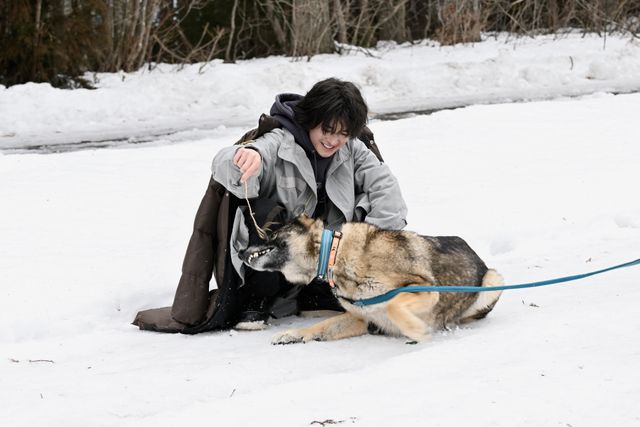 奇跡の撮影！高橋文哉×西野七瀬『少年と犬』メイキング＜6枚＞（2枚目）
