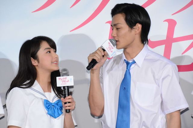 野村周平＆平祐奈らが、観客と自撮り！『サクラダリセット　前篇』完成披露試写会フォトギャラリー（23枚目）