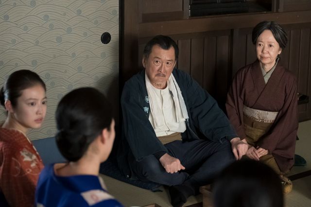 なぜ断るのかわかる気がすると言う蘭子（河合優実）…「あんぱん」第9週「絶望の隣は希望」第44回（3枚目）