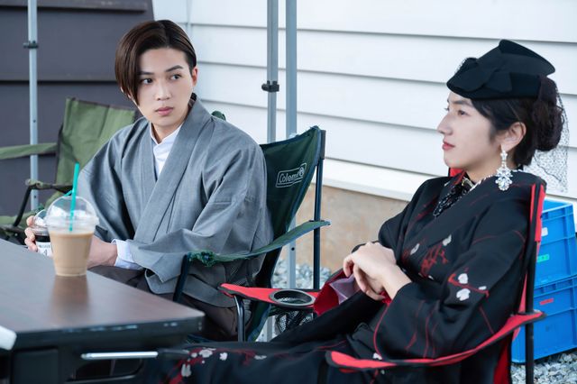 至近距離の平良と清居「美しい彼」シーズン2 第2話場面カット（4枚目）