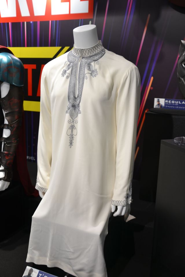 これがナターシャのホワイトスーツ！「マーベル・オールスターズ」展示品（5枚目）