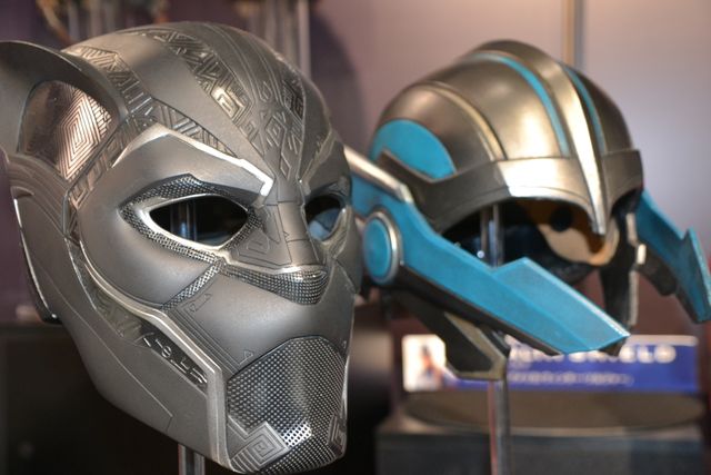 これがナターシャのホワイトスーツ！「マーベル・オールスターズ」展示品（8枚目）