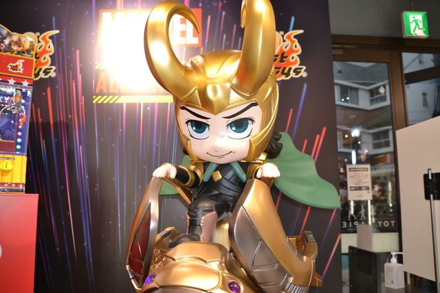 これがナターシャのホワイトスーツ！「マーベル・オールスターズ」展示品（25枚目）