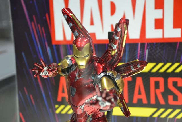 これがナターシャのホワイトスーツ！「マーベル・オールスターズ」展示品（35枚目）