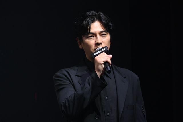 のん、キュートなファッションで魅了！草なぎ剛主演『新幹線大爆破』発車記念イベント（7枚目）