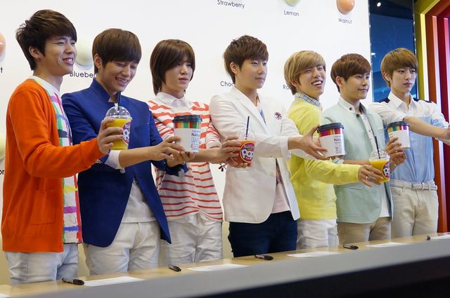 INFINITE、Natuur POP専属モデルファンミーティング「INFINITEアイスクリーム甘い」＜韓国JPICTURES＞（3枚目）