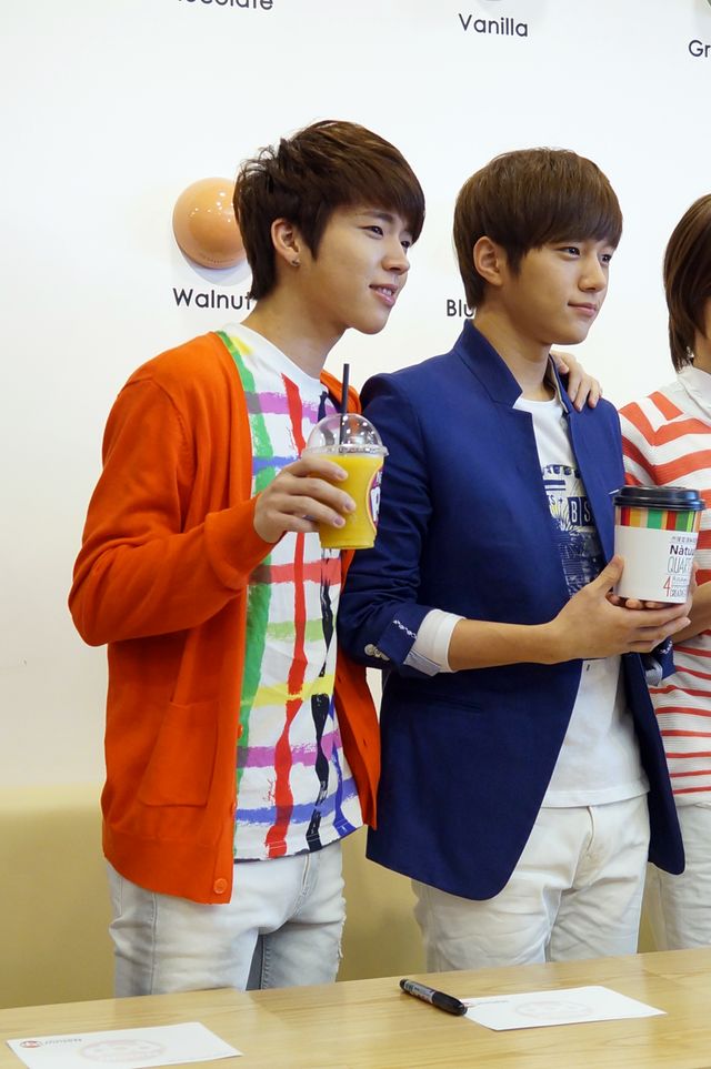 INFINITE、Natuur POP専属モデルファンミーティング「INFINITEアイスクリーム甘い」＜韓国JPICTURES＞（4枚目）