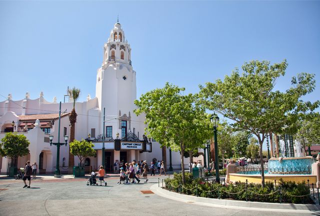 ディズニー・カリフォルニア・アドベンチャー・パーク「ブエナビスタ・ストリート」「カーズランド」写真ギャラリー：フォトギャラリー