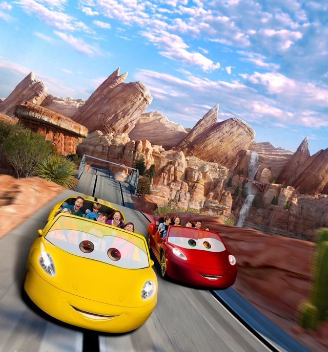 ディズニー・カリフォルニア・アドベンチャー・パーク「ブエナビスタ・ストリート」「カーズランド」写真ギャラリー（3枚目）