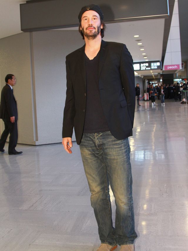 激太り報道があったキアヌ・リーヴス、やせた体型に元通り!!　成田空港には500人のファンがお出迎え!!　画像ギャラリー（6枚目）