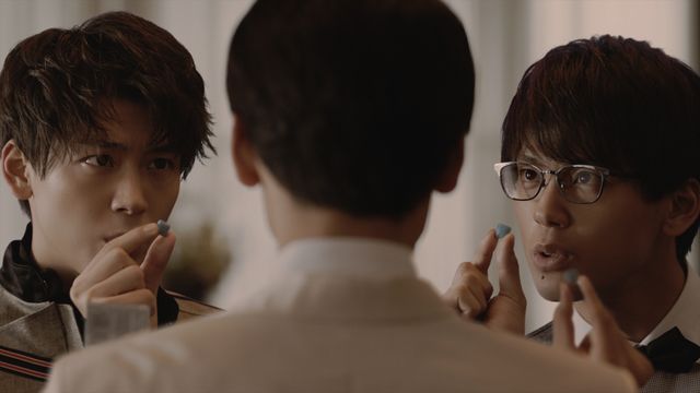 竹内涼真の3兄弟ビジュアル！ロッテ「EATMINT」新CMで：フォトギャラリー