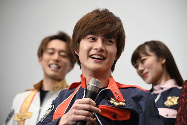 ジュウオウジャー・國島直希の出演がサプライズ発表！『ルパンレンジャーVSパトレンジャーVSキュウレンジャー』完成披露上映会（2枚目）