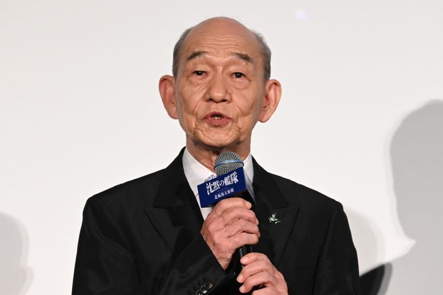 上戸彩、チラリ肩見せ 美麗ドレス披露『沈黙の艦隊　北極海大海戦』初日舞台挨拶（26枚目）