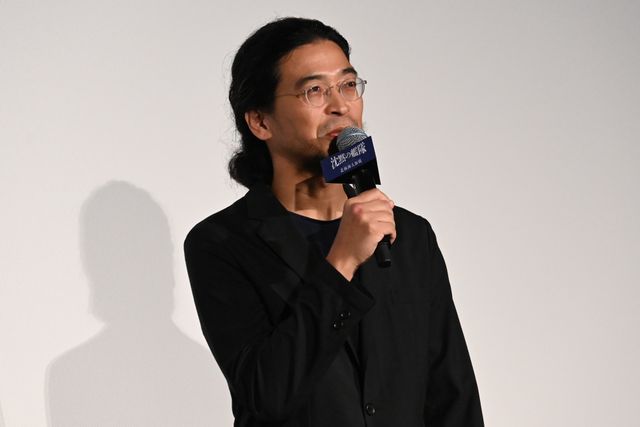 上戸彩、チラリ肩見せ 美麗ドレス披露『沈黙の艦隊　北極海大海戦』初日舞台挨拶（29枚目）