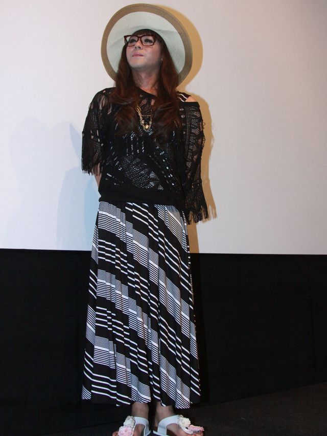 ヒロシの女装姿満載！-映画『フェイシズ』ゲストが誰だかわからない！！！（ホントはヒロシ）トークイベント写真ギャラリー（2枚目）