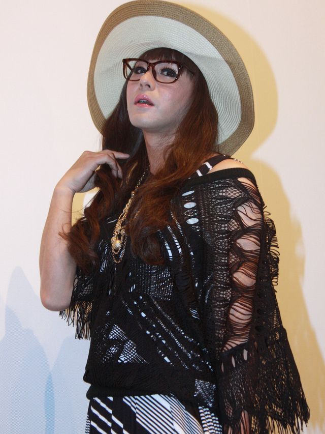 ヒロシの女装姿満載！-映画『フェイシズ』ゲストが誰だかわからない！！！（ホントはヒロシ）トークイベント写真ギャラリー（9枚目）