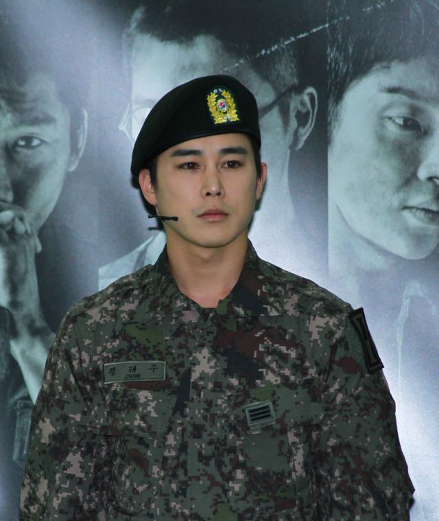 SUPER JUNIORイトゥク、超新星ユナク　軍創作ミュージカル「The Promise」の練習現場公開＜韓国JPICTURES＞（8枚目）