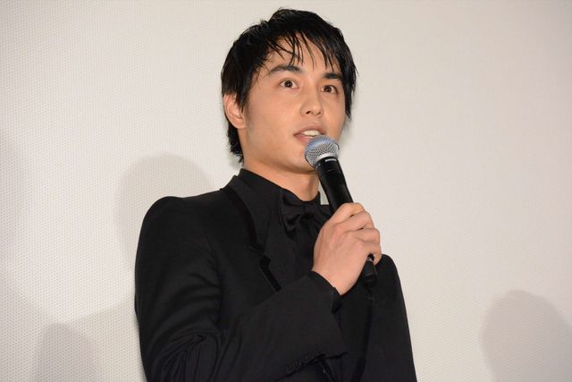 長瀬智也、ディーン・フジオカ、高橋一生、深田恭子ら超華やか『空飛ぶタイヤ』完成披露試写＜20枚超え＞（16枚目）
