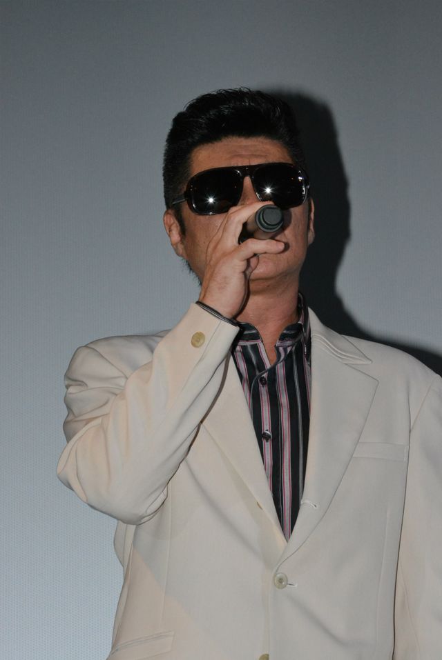 映画『二代目はニューハーフ』初日舞台あいさつ：フォトギャラリー