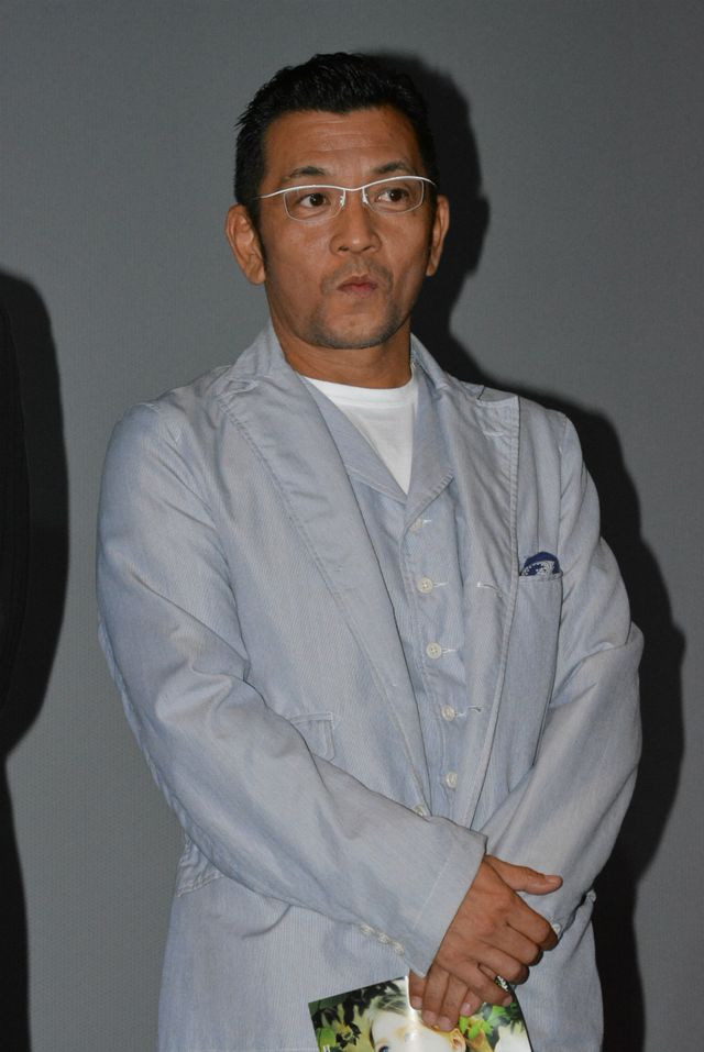 映画『二代目はニューハーフ』初日舞台あいさつ（7枚目）