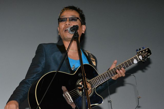 映画『二代目はニューハーフ』初日舞台あいさつ（9枚目）